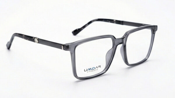 Clear Gray fame